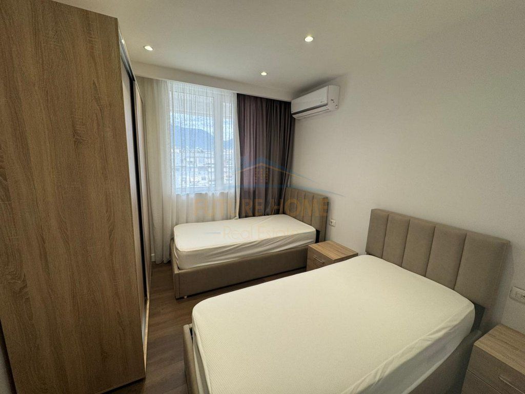 Qera, Apartament 2+1, Rruga Mine Peza, Tirane. 1,000 €