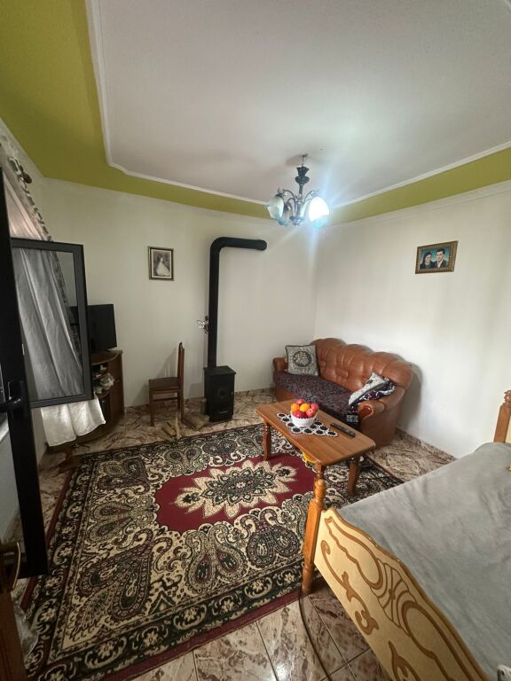 Private 1-story house 2+1 for sale, near the Hospital in Durres