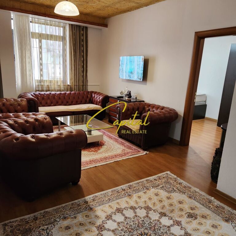 APARTAMENT ME QIRA 2+1 KRISTAL CENTER 55.000 LEKE