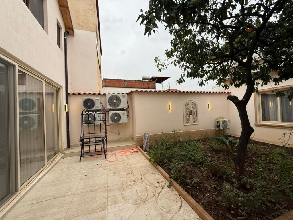 VILLA FOR RENT, LOCATED IN THE XHAMLLIK AREA, TIRANA!