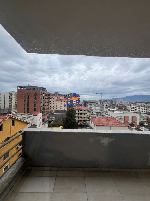 JEPET ME QERA APARTAMENT 2+1 TEK SHKOLLA ANGELA MERKEL,KAMEZ 35.000 LEKE