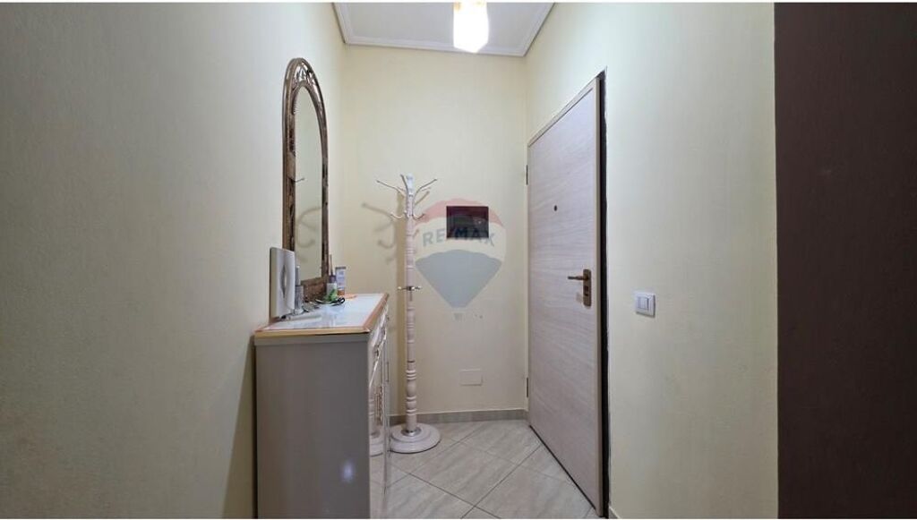 🏡 APPARTAMENTO 1+1 IN VENDITA – VICINO ALLA CHIESA ORTODOSSA, VLORË
