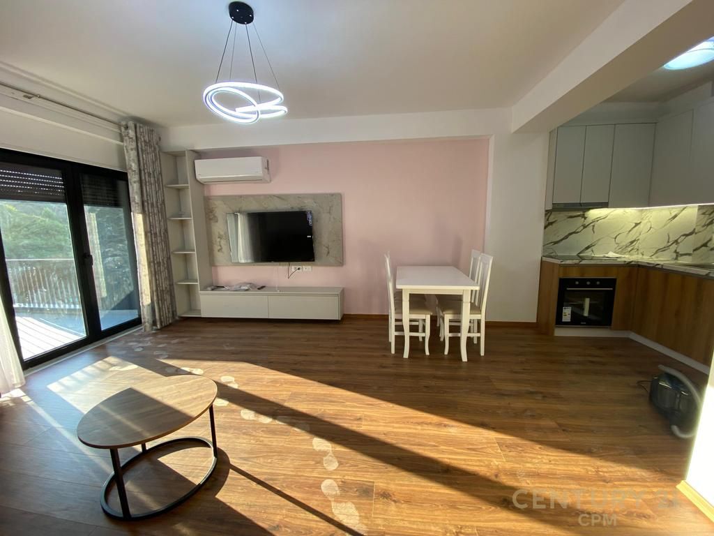 TEK KODRA E DIELLIT 2 JAPIM ME QIRA APARTAMENT 1+1 ME POST PARKIMI