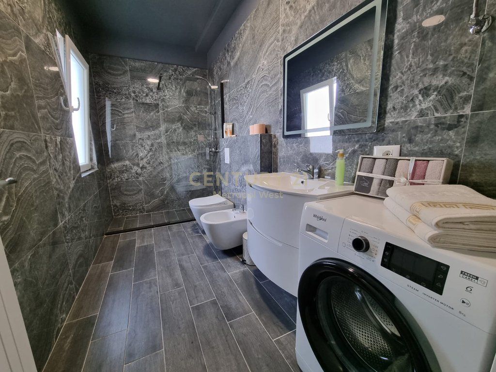 Luxury 1+1 apartment for sale near the Center