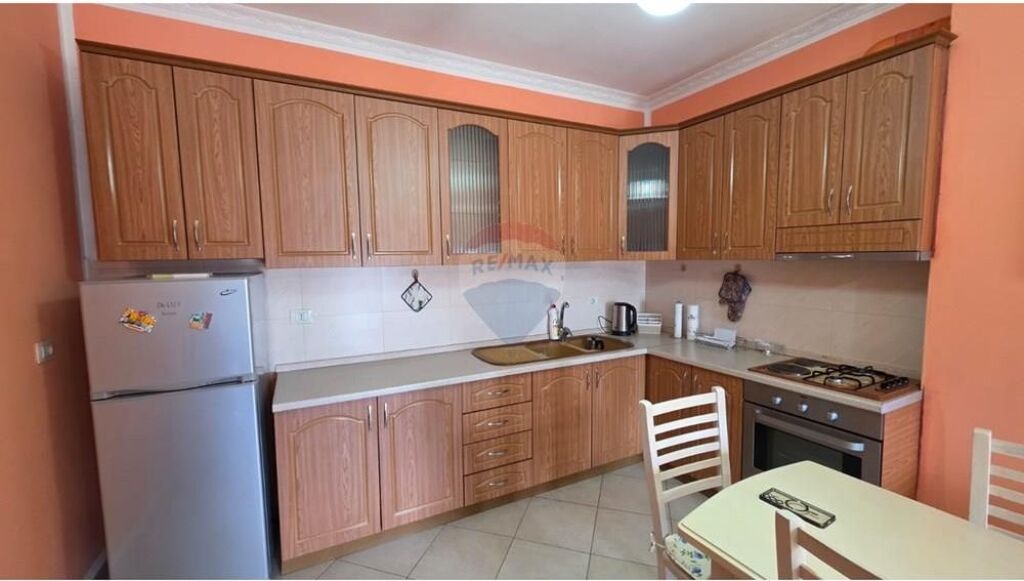 🏡 APPARTAMENTO 2+1 IN VENDITA – VIA ENVER JAHO, VLORË