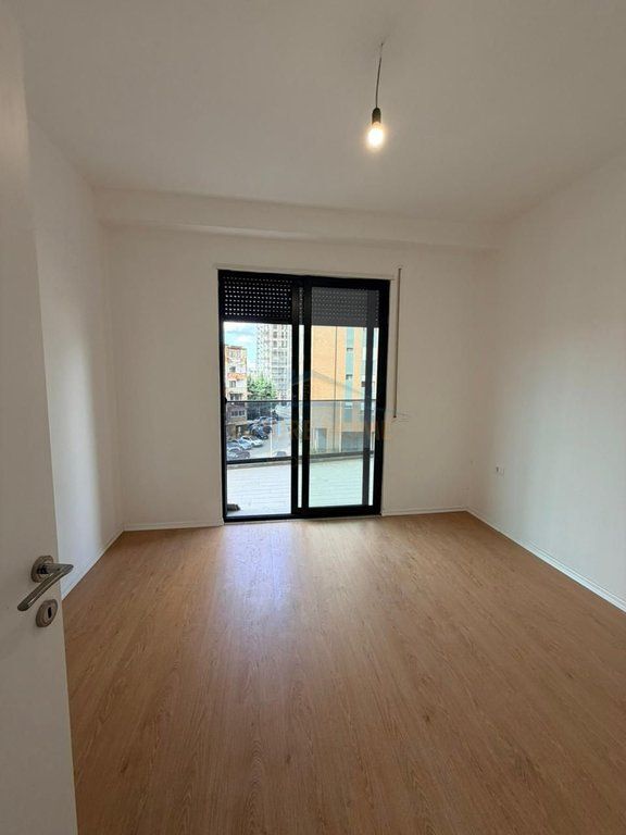 Qera, Apartament 2+1, Don Bosko, Tiranë.