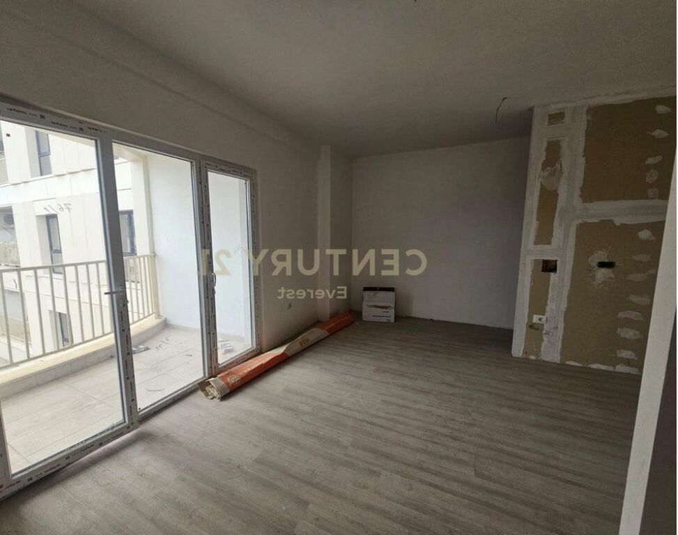 VENDIAMO APPARTAMENTO 1+1 ZOGU I ZI