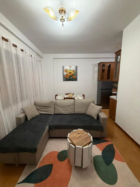 APARTAMENT ME QERA 1+1 KOMUNA E PARISIT 60.000 LEKE