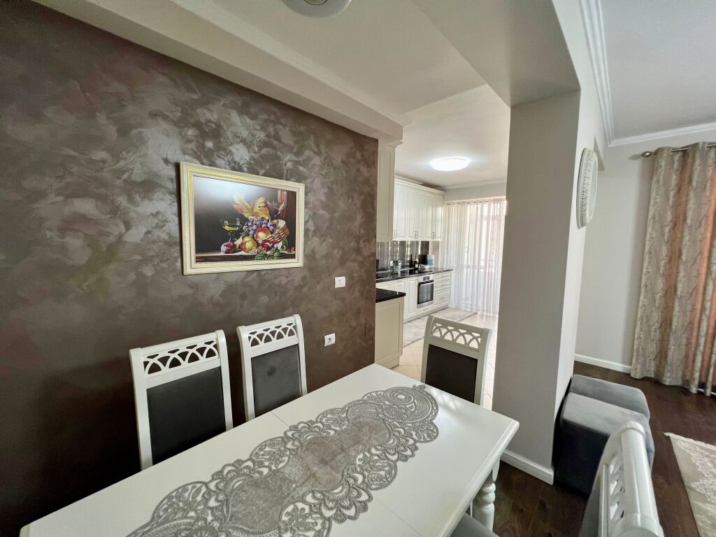 📣 QERA Apartament 2+1 Me Ballkon 📍 Prane Selvise, Qender ✨