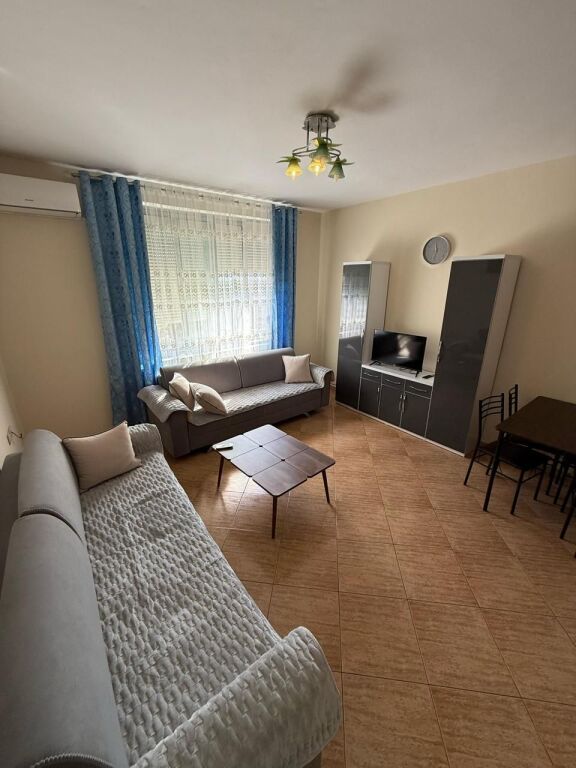 📌 Jepet Apartament 2+1 me Qira – Rruga Kosovareve