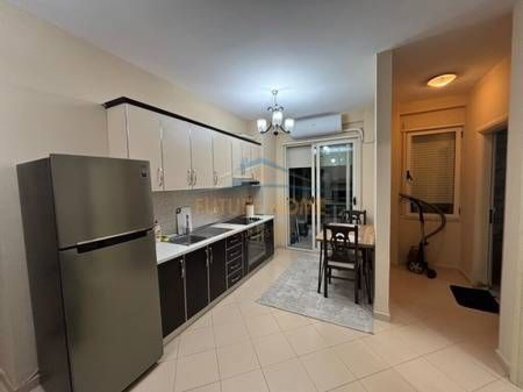 For sale, Apartment 1+1, Dry Lake, Tirana