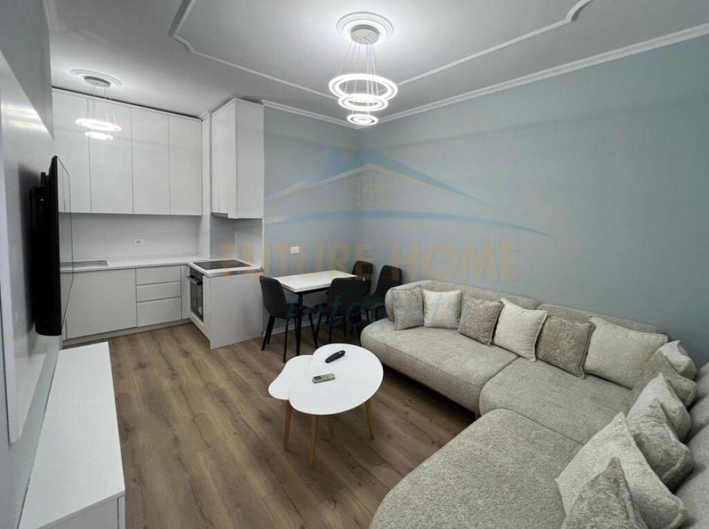 Qera, Apartament 1+1, Rruga Fortuzi, Tiranë.