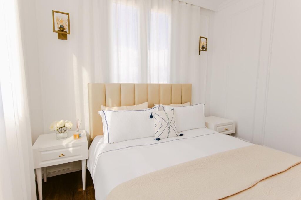 Apartament 1+1 luksoz me qera ne Astir prane Viles L tek Bar Sorriso