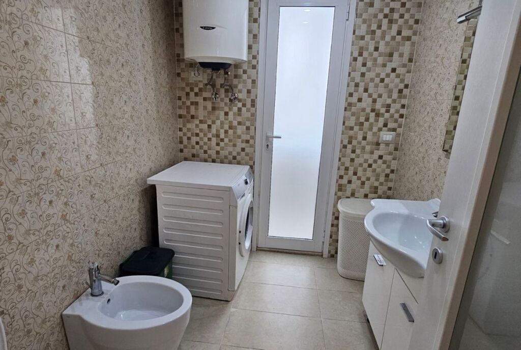 At Tek Shallvaret Apartment 2+1 Furnished For Rent!