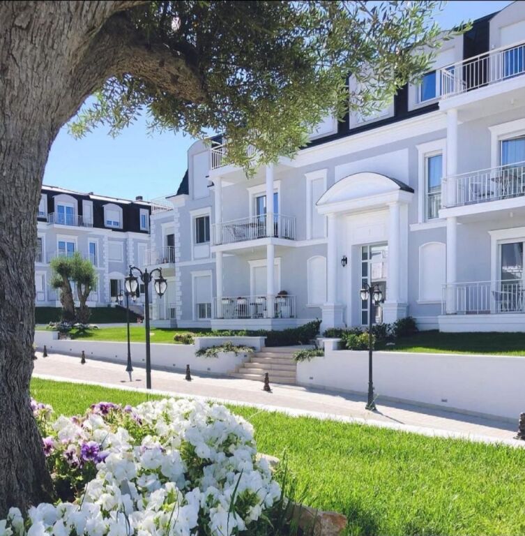 For sale 3+1+2 plus Parking /Joy Residence Teg