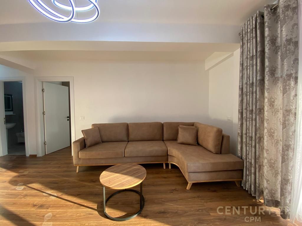 TEK KODRA E DIELLIT 2 JAPIM ME QIRA APARTAMENT 1+1 ME POST PARKIMI