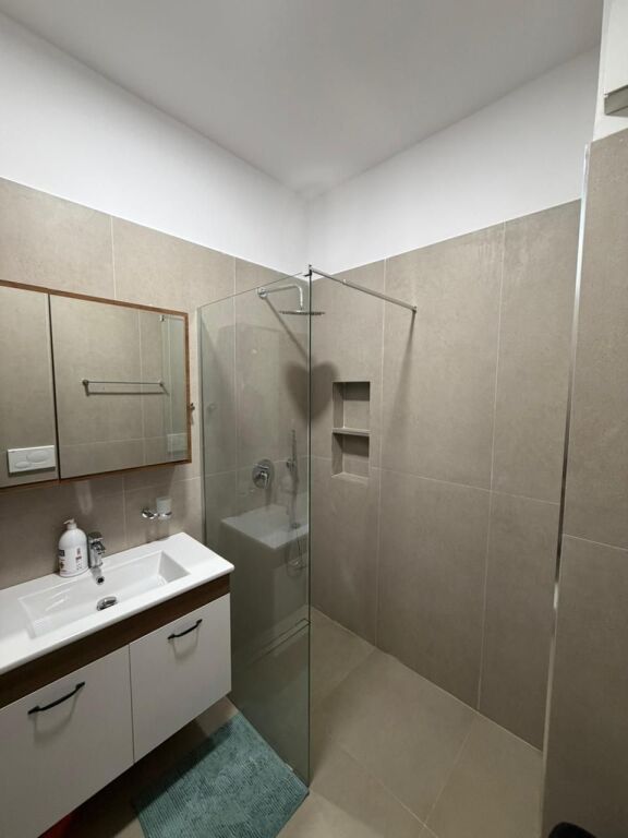 APARTAMENT ME QERA 1+1 KOMUNA E PARISIT 60.000 LEKE