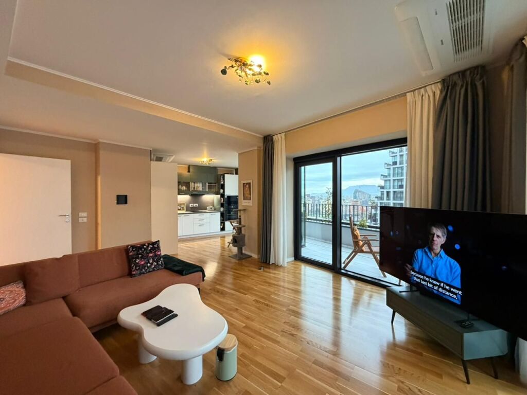 Appartamento 2+1+Parcheggio in affitto presso Lake View Residence al Lago Artificiale.
