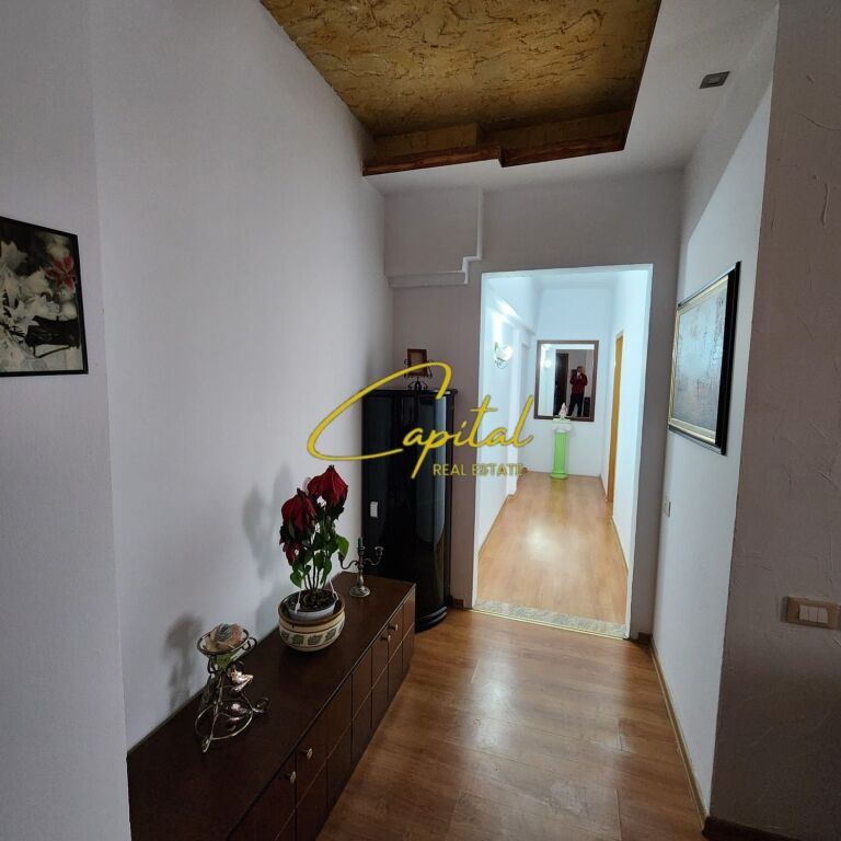 APARTAMENT ME QIRA 2+1 KRISTAL CENTER 55.000 LEKE