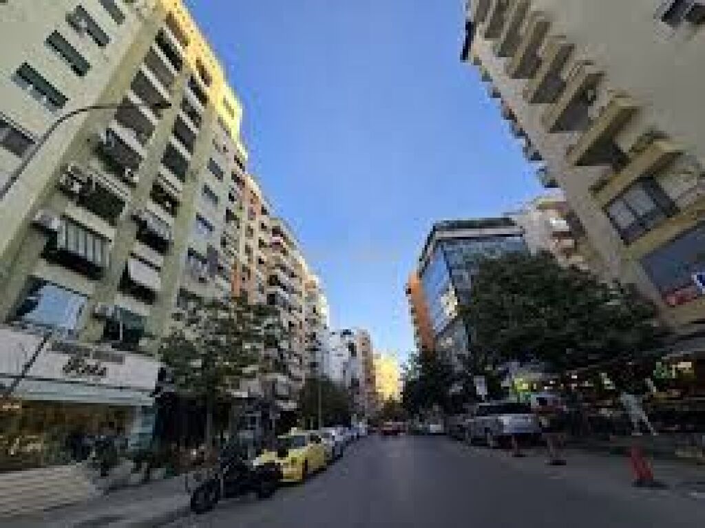 In vendita, Appartamento 2+1+2, Komuna e Parisit, Tirane