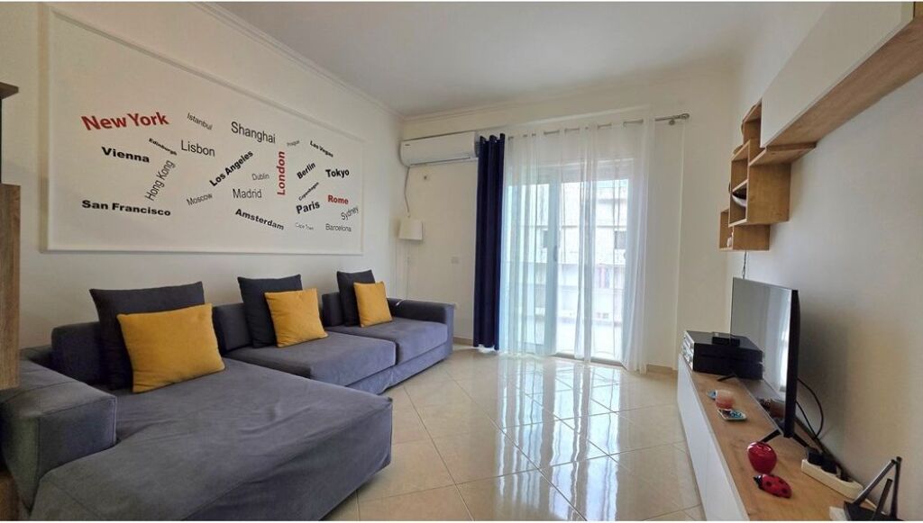 Appartamento Premium 2+1 in Affitto a Lungo Termine – Lungomare, Vlorë