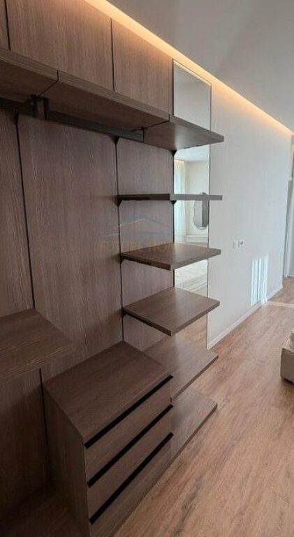 Qera, Apartament 2+1+2+Post Parkimi ,Green Valley, Liqeni i Thatë, Tiranë