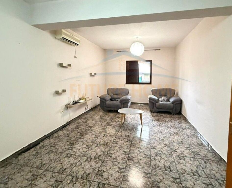 Affitto, Appartamento 2+1+Posto Auto, Selite