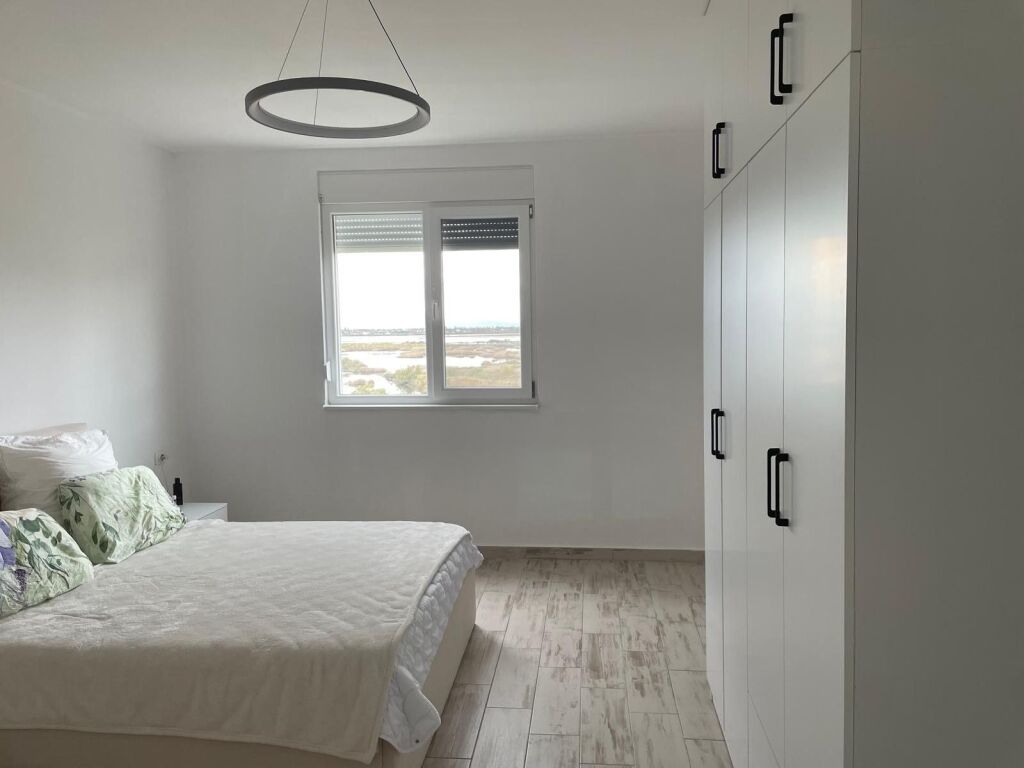 Very beautiful holiday apartment, fully furnished in Shëngjin near the sea