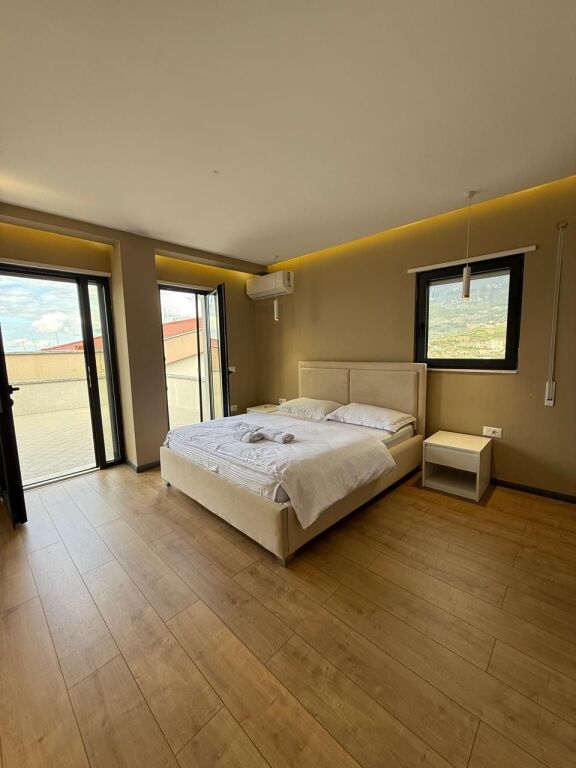 Appartamento 2+1+2 in vendita, vicino al lago di Farka, Elite Palace