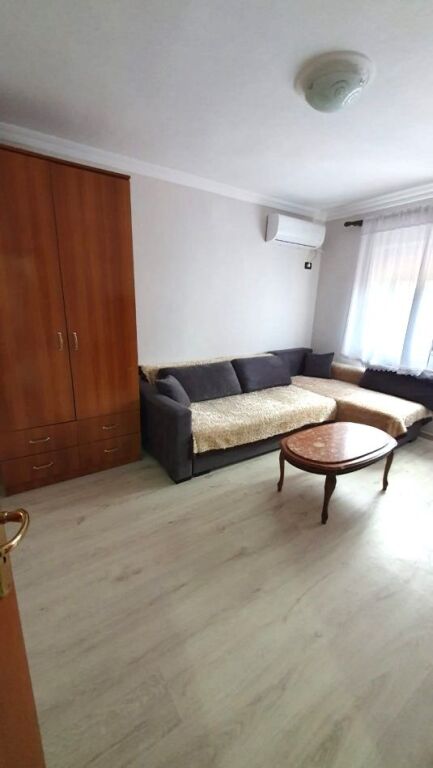 🏠 In affitto ingresso 1+1 a Myslym Shyr, Tirana