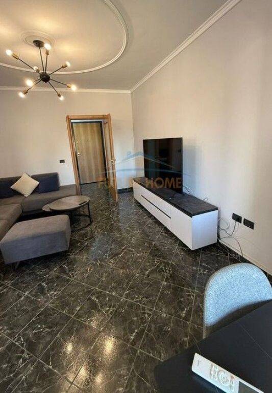 Qera, Apartament 2+1+2, Rruga e Elbasanit, Tiranë.