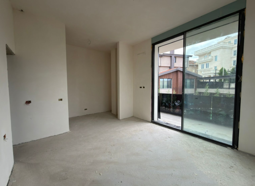 :  🏡 Attico 3+1+2 con Veranda & 3 Posti Auto – Tulipan Residence, TEG