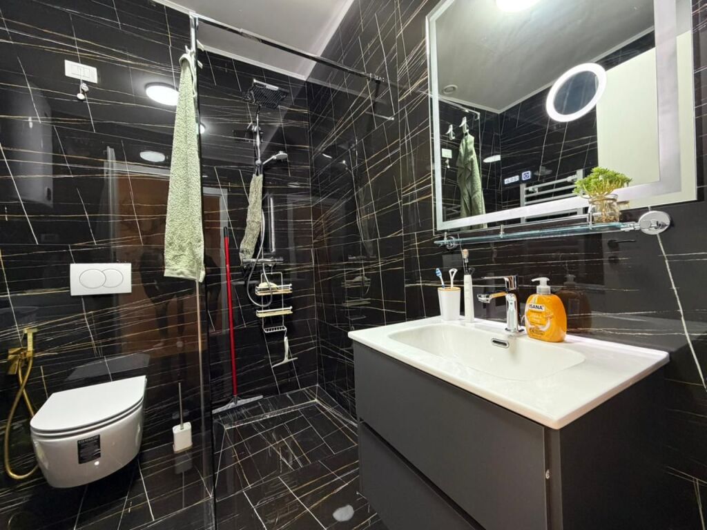 Appartamento 2+1+Parcheggio in affitto presso Lake View Residence al Lago Artificiale.