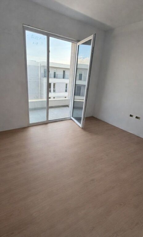 Shitet Apartament 2+1+2 – Univers City