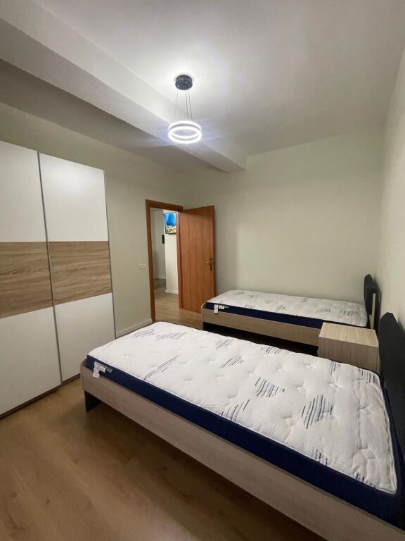 Apartment for rent Medar Shtylla!!