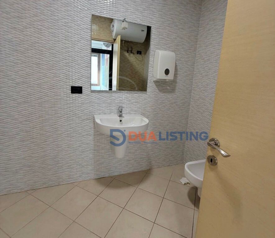 OFFICE SPACE for rent at the Delijorgji Complex!!