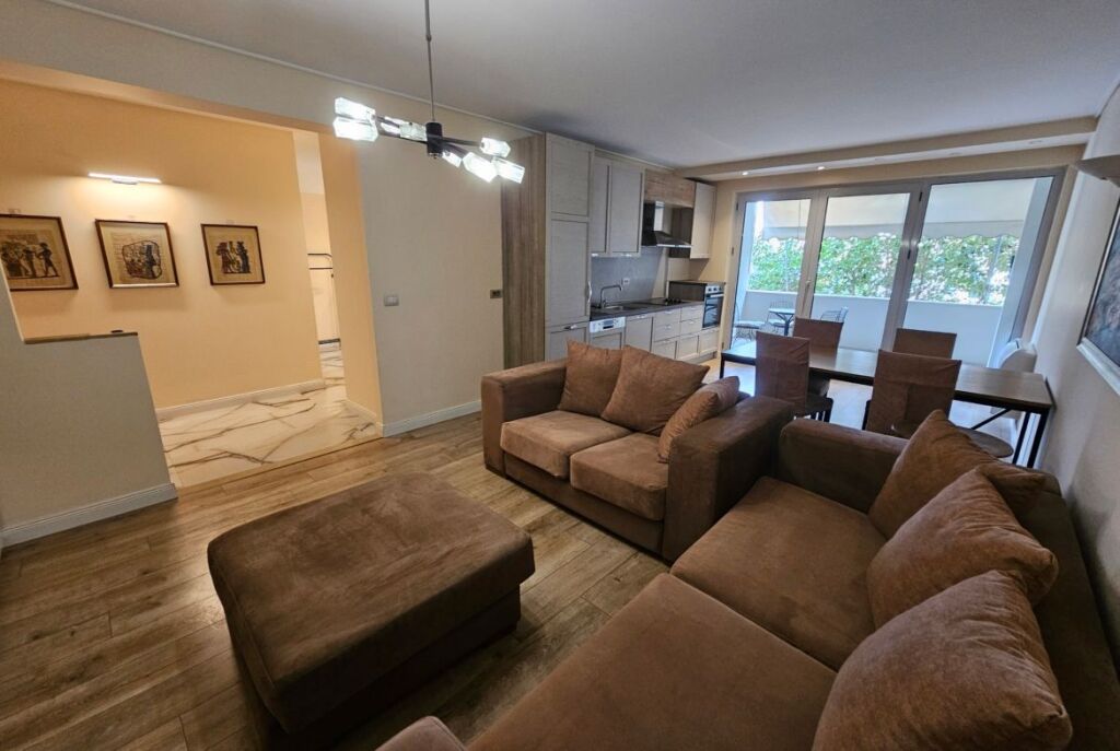 At Tek Shallvaret Apartment 2+1 Furnished For Rent!