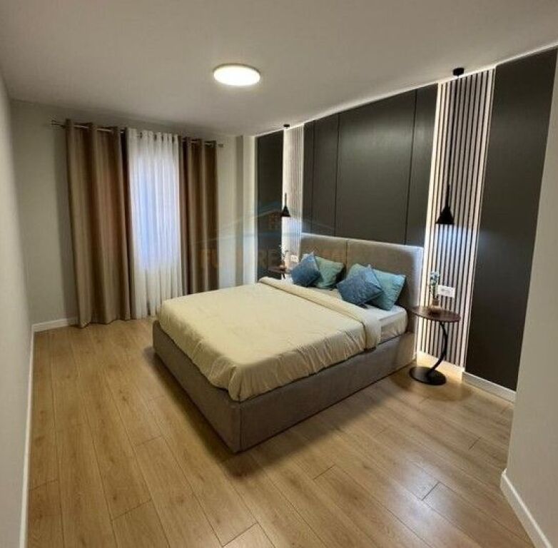 In vendita, Appartamento 2+1+2, Zogu i Zi, Tirane.
