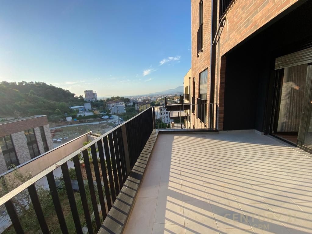 TEK KODRA E DIELLIT 2 JAPIM ME QIRA APARTAMENT 1+1 ME POST PARKIMI