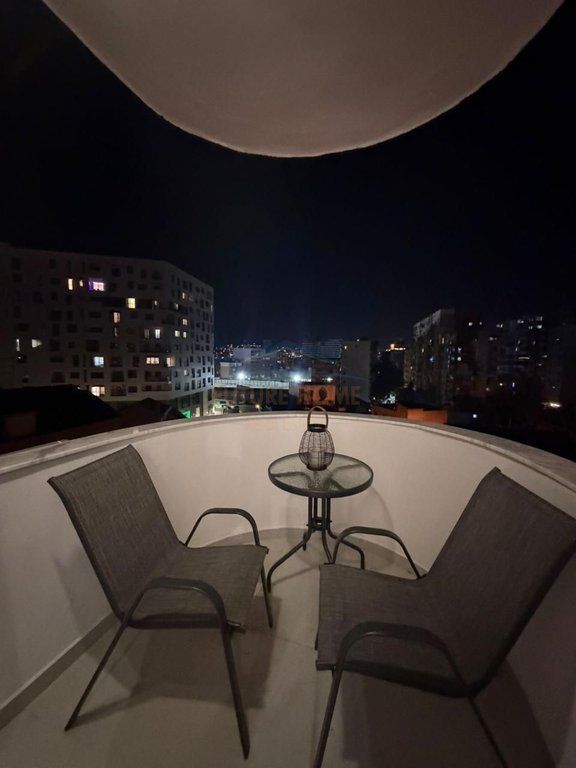 Affitto, Appartamento 1+1, Myslym Shyr, Tirana.