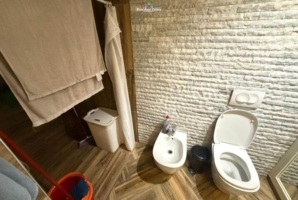 Appartamento in affitto 2+1 a Myslym Shyr (ID B220141) Tirana