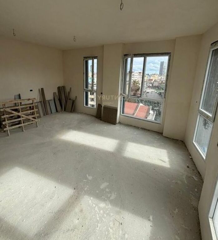 Apartment 2+1+2 for sale in Ali Dem