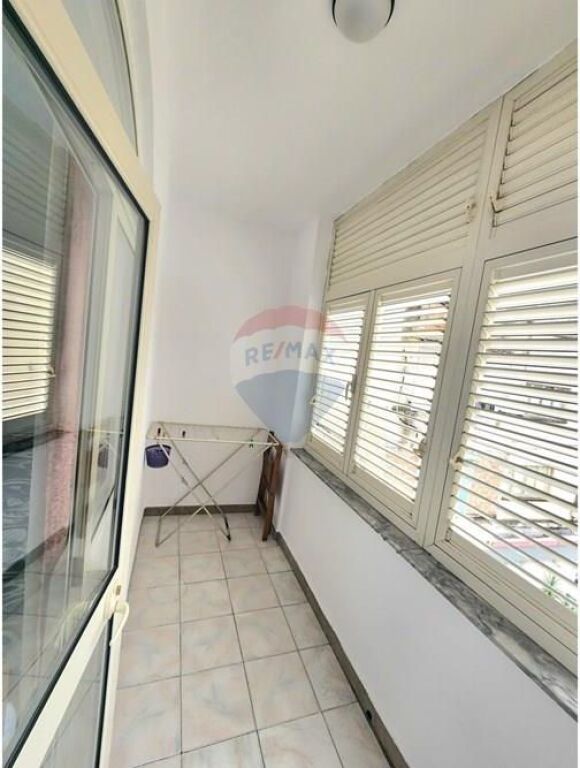 Apartament 3+1 me qira te Brryli
