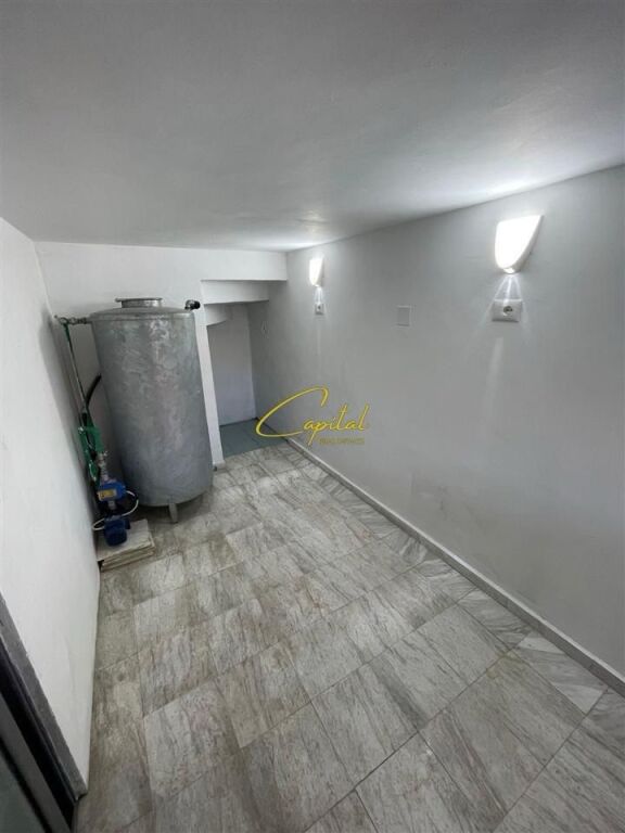 UFFICIO IN AFFITTO 90 M2 VIA 4 DESHMORET 70.000 LEKE