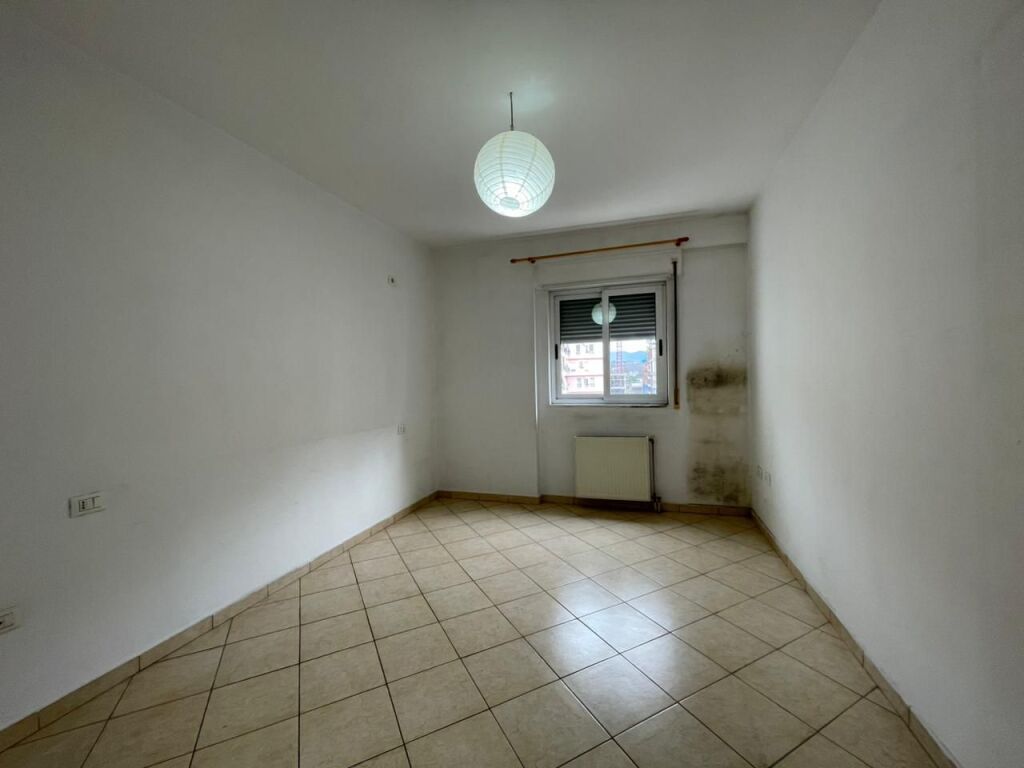 Appartamento 2+1+Parcheggio in affitto a Kika 1 presso Komuna e Parisit.