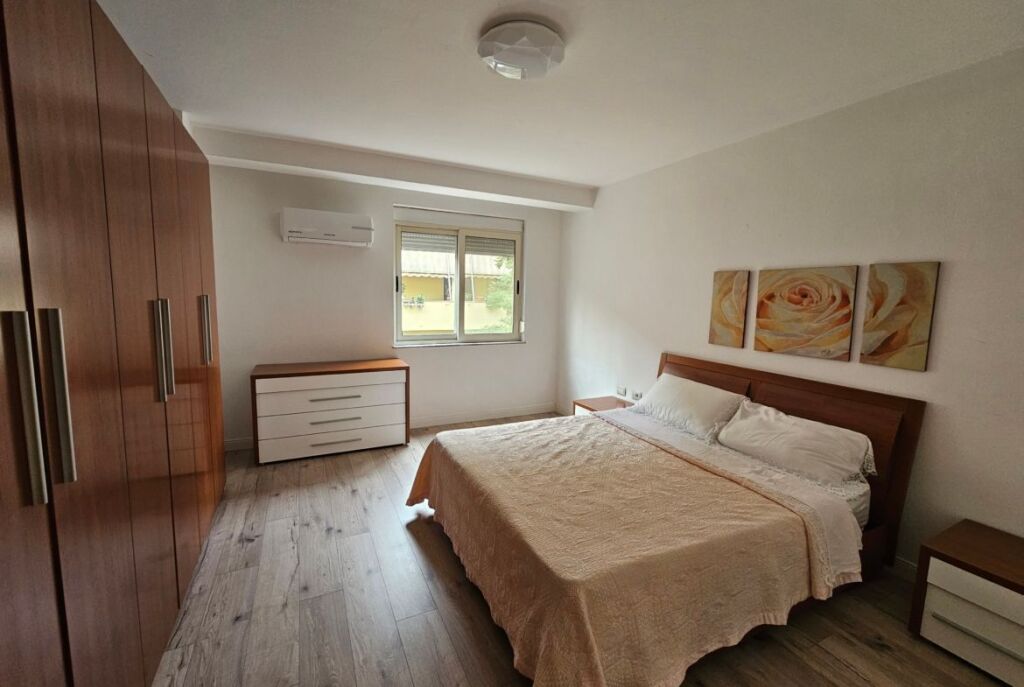 At Tek Shallvaret Apartment 2+1 Furnished For Rent!