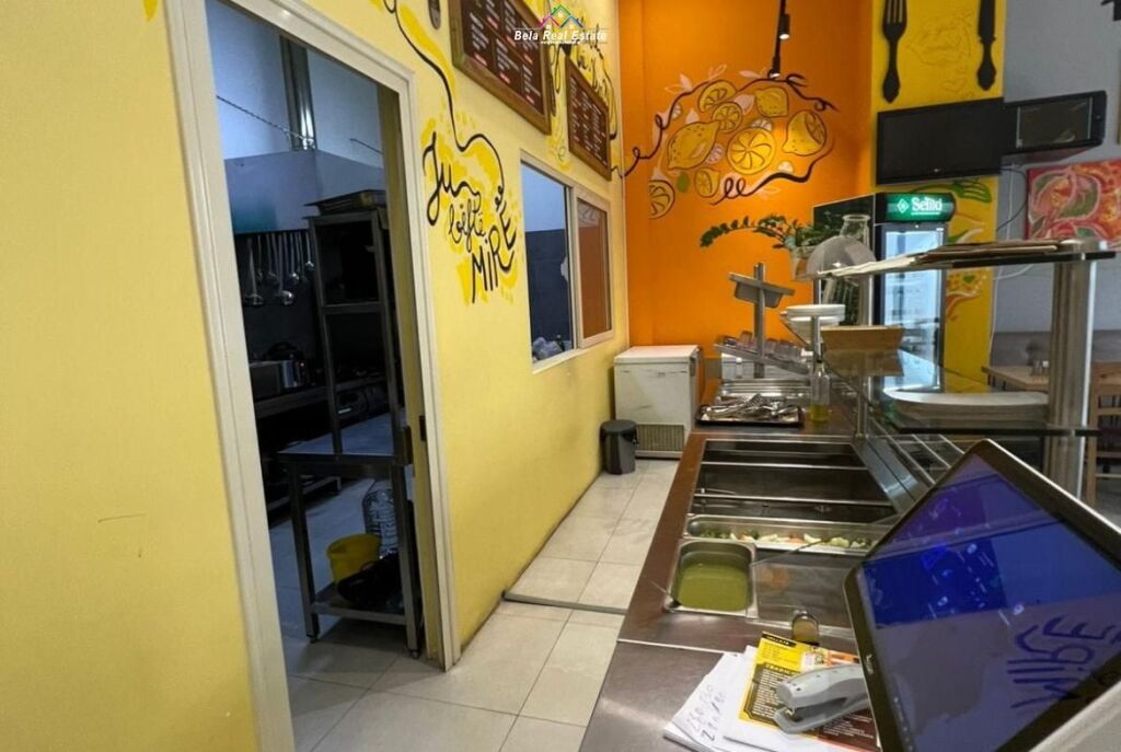 Dyqan Me Qera Tek Rruga e Dibres ( ID BD21797) Tirane