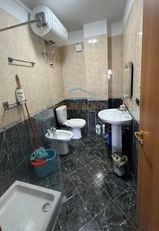 Qera, Apartament 2+1+2, Rruga e Elbasanit, Tiranë.