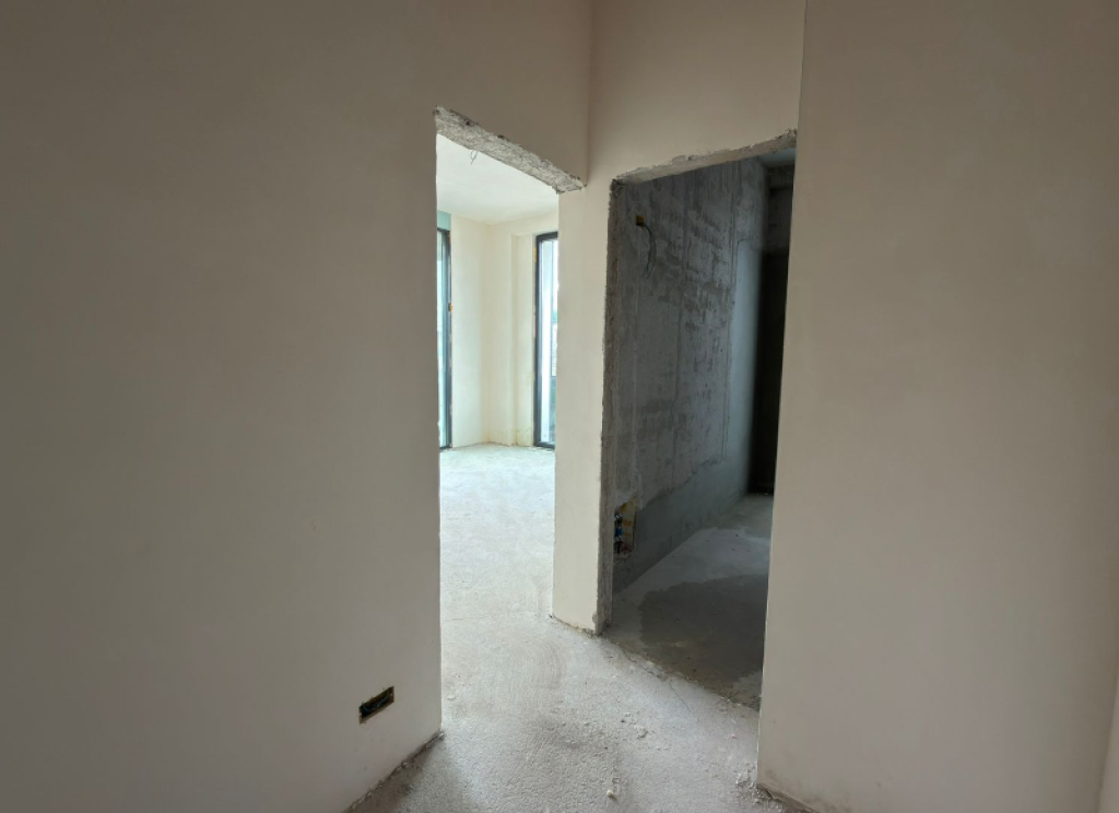 :  🏡 Attico 3+1+2 con Veranda & 3 Posti Auto – Tulipan Residence, TEG