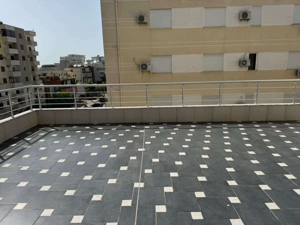 FOR SALE APARTMENT 1+1 PELIKANI BEACH,DURRES